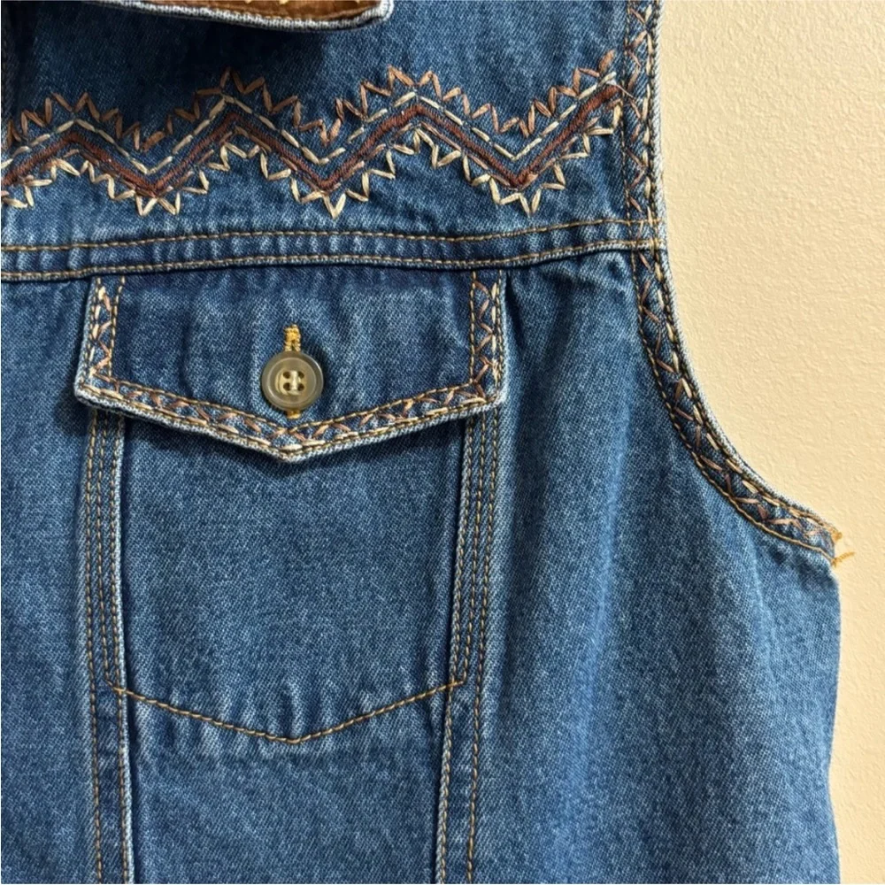 Life Style Sz XL Cotton Suede Trim Embroidered Denim County Western Vest - Picture 4 of 9